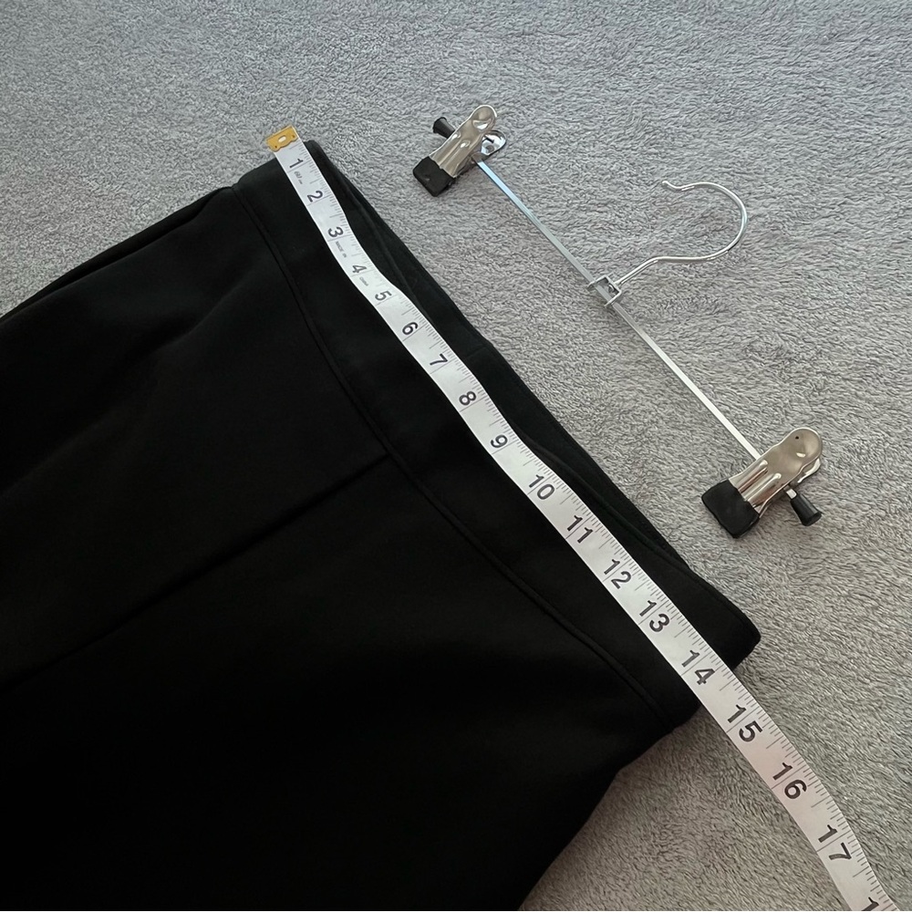 SPANX The Perfect Double Slit Flare in Black size Medium style 20543R‎ - Picture 8 of 11